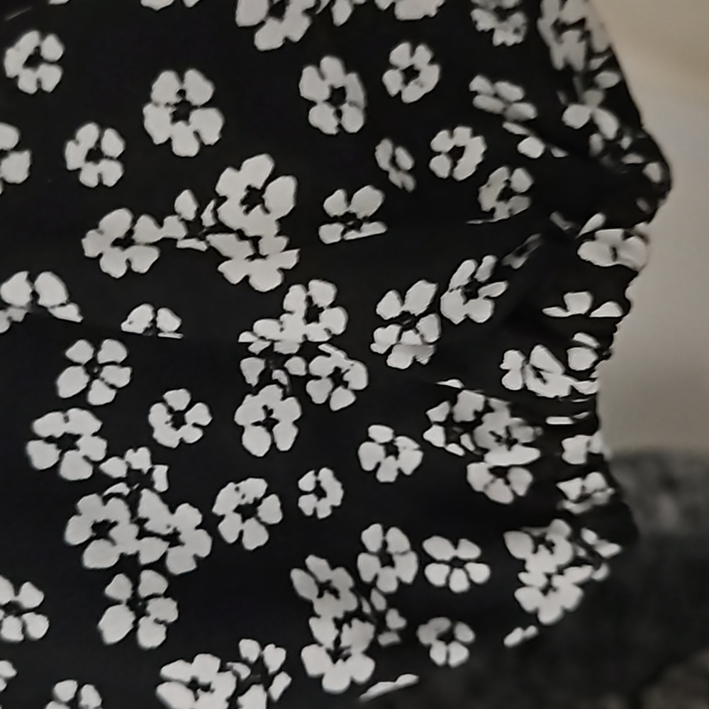 Abound Black and White Floral Midi Dress - Picture 4 of 7